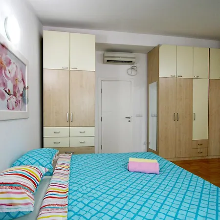 Διαμέρισμα Grande Centar With Parking *